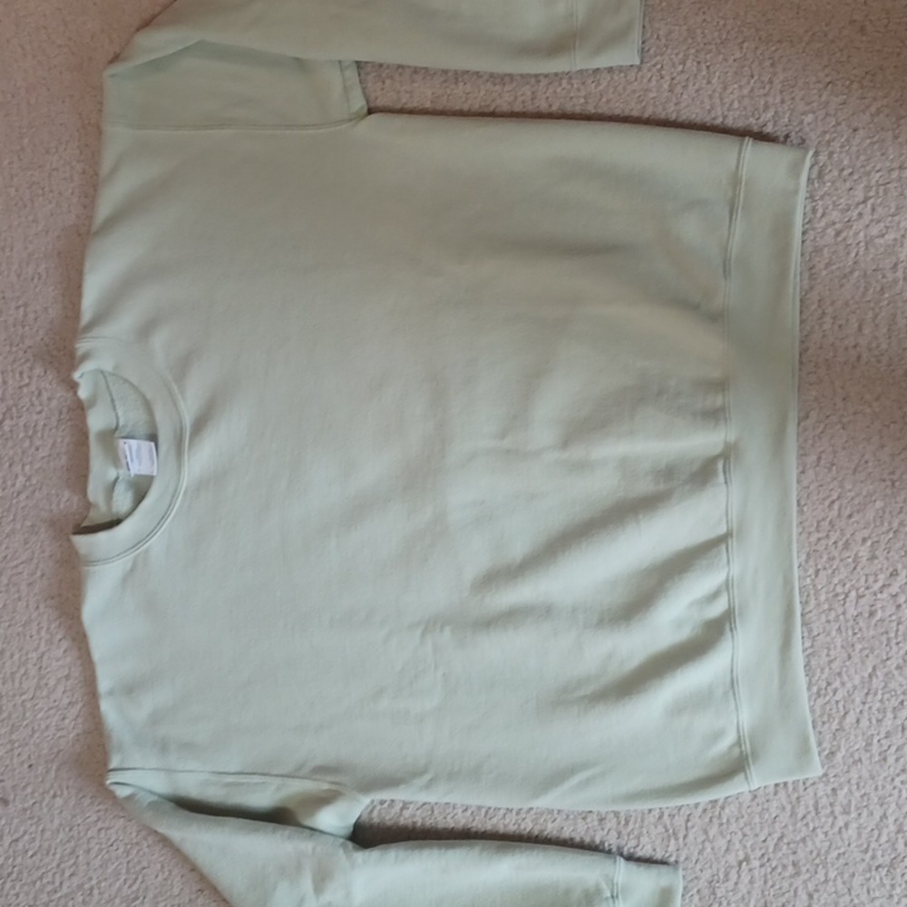Gildan Heavy Blend Light Green Crewneck Sweatshirt
